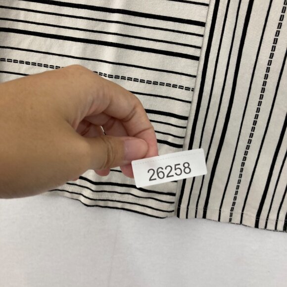 Habitat Medium Black Cream Striped Stretch Knit Comfy Soft Top Casual - Picture 10 of 10